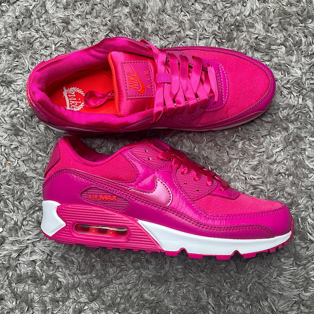 BRAND NEW Nike Air Max 90 Valentines Day Pink Prime DQ7783-600 Women